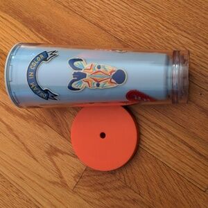 Excellent Starbucks plastic 24 oz tumbler Dream in Color